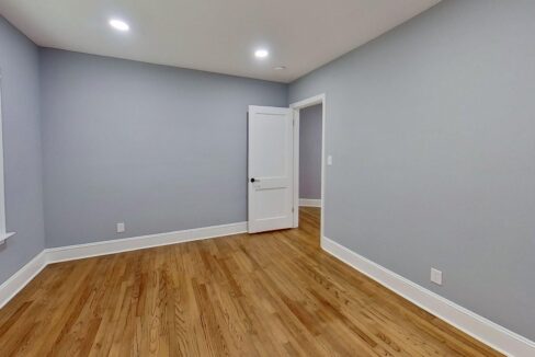 1737-Cannon-Ave-Charlotte-NC-28269-35