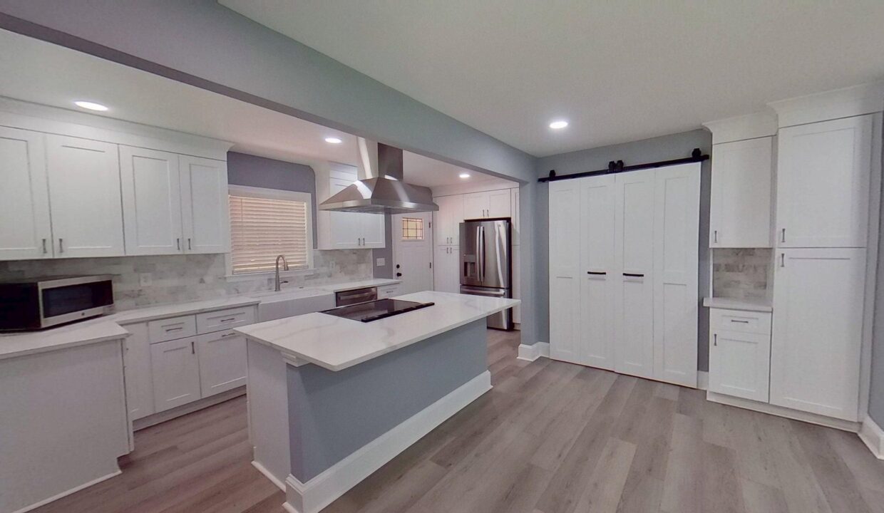 1737-Cannon-Ave-Charlotte-NC-28269-6