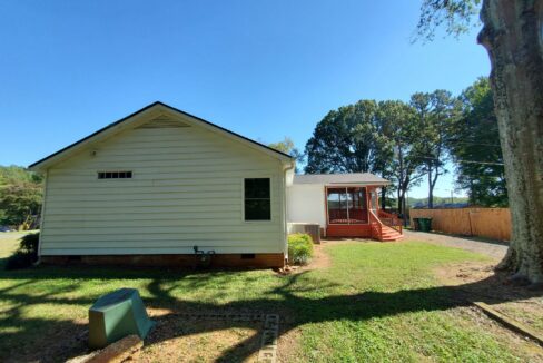 1737-Cannon-Ave-Charlotte-NC-28269-9