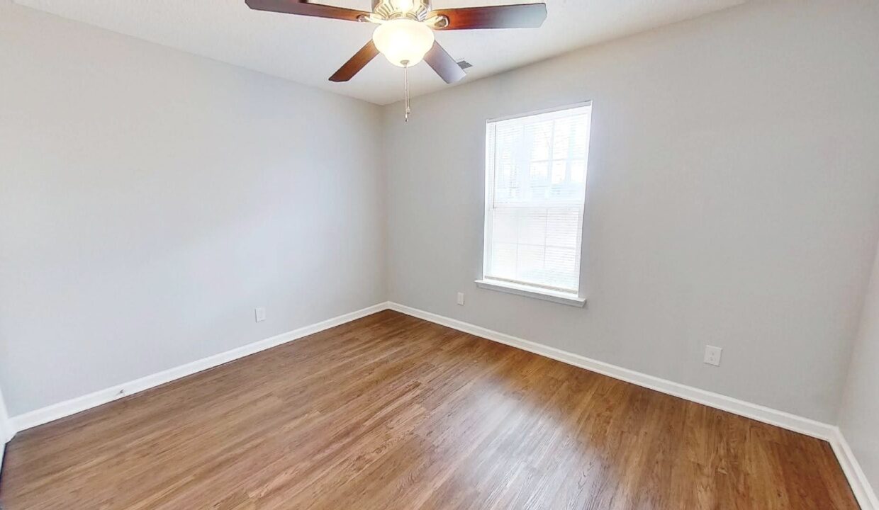 2201-Sunset-Blvd-Charlotte-NC-28269-17