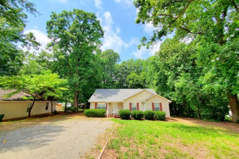 2201-Sunset-Blvd-Charlotte-NC-28269-25