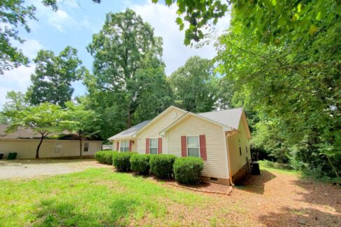 2201-Sunset-Blvd-Charlotte-NC-28269-5
