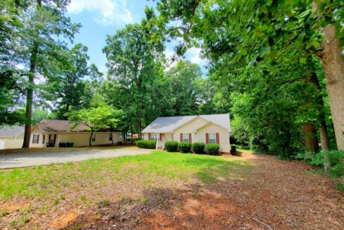 2201-Sunset-Blvd-Charlotte-NC-28269-8