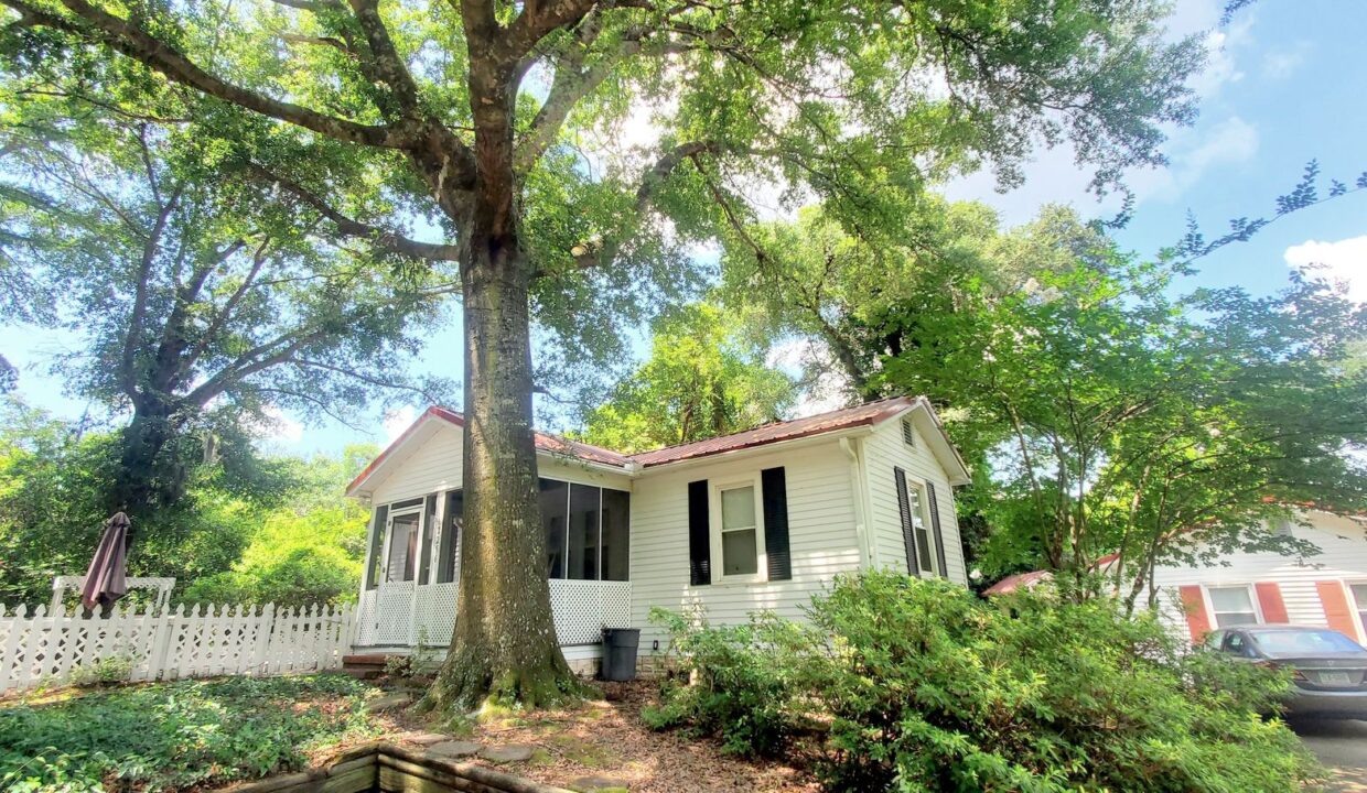 2256-Lake-Shore-Dr-Unit-1-Wilmington-NC-28401-13