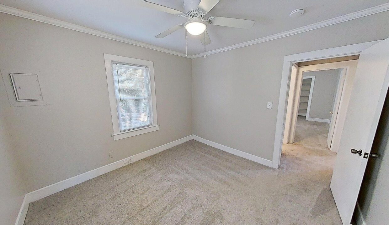 2256-Lakeshore-Dr-1-Wilmington-NC-28401-19