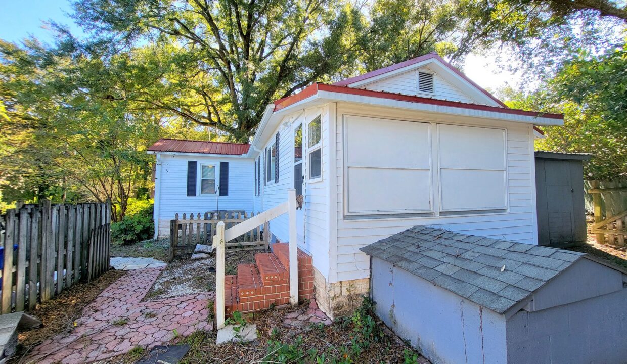 2256-Lakeshore-Dr-1-Wilmington-NC-28401-20