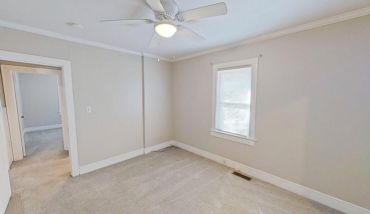 2256-Lakeshore-Dr-1-Wilmington-NC-28401-23