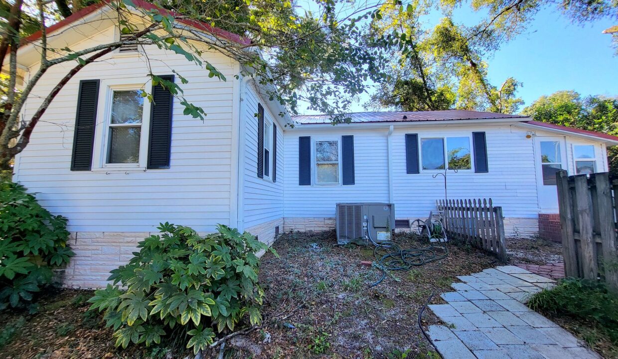 2256-Lakeshore-Dr-1-Wilmington-NC-28401-27