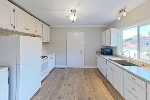 2256-Lakeshore-Dr-1-Wilmington-NC-28401-32