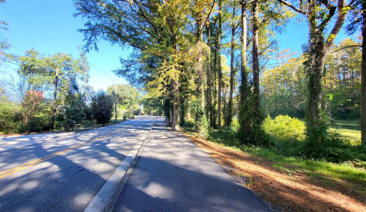 2256-Lakeshore-Dr-1-Wilmington-NC-28401-4