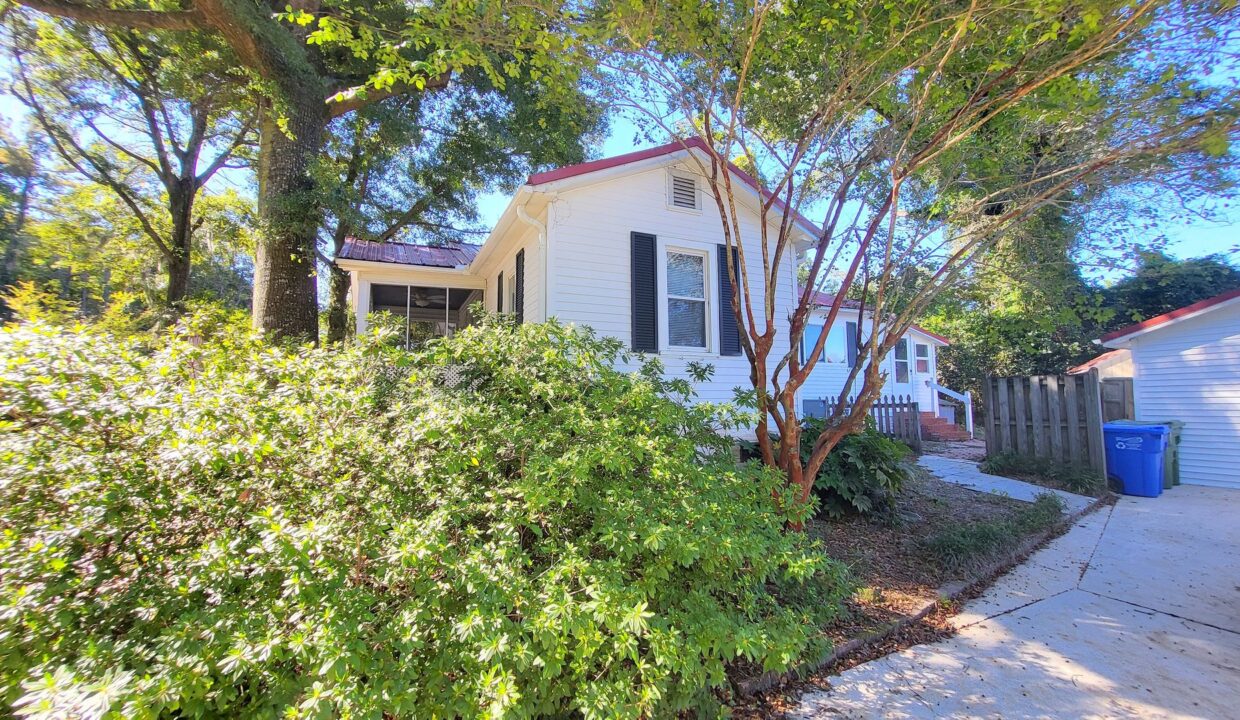 2256-Lakeshore-Dr-1-Wilmington-NC-28401-8