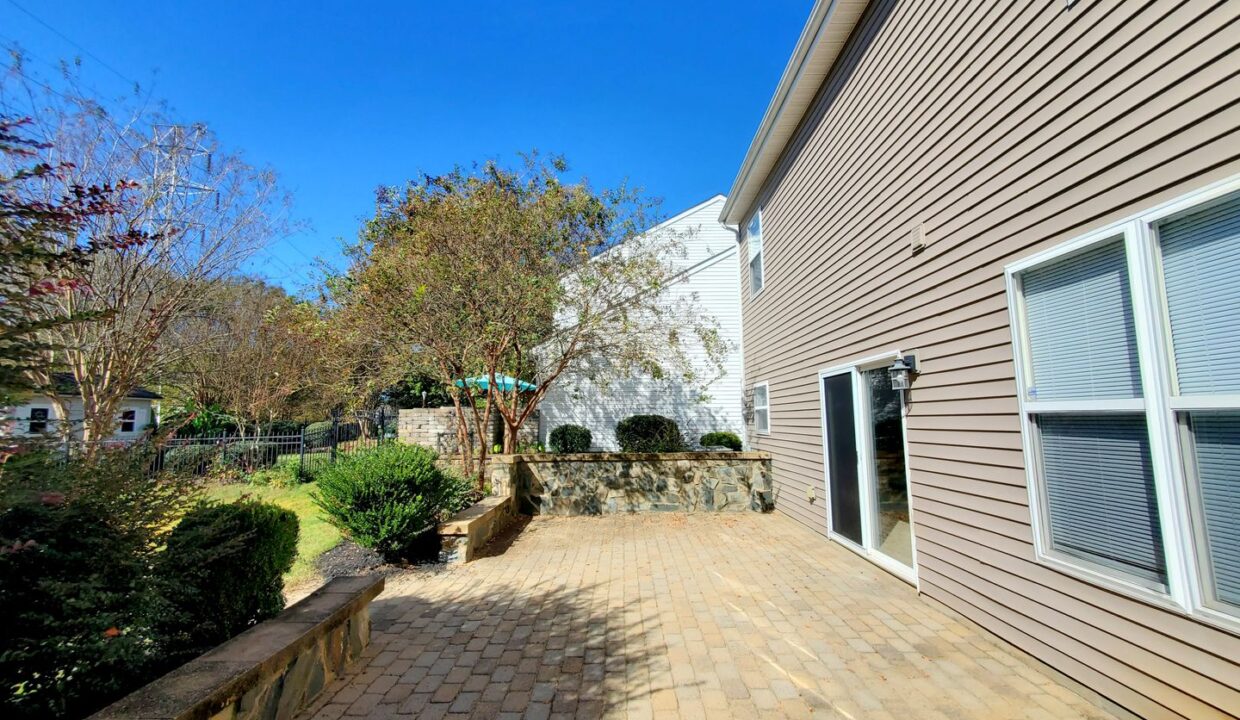 3565-Catawba-Creek-Dr-Gastonia-NC-28056-34