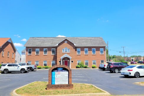 3775-B Vest Mill Rd Winston-Salem, NC 27103 (20)