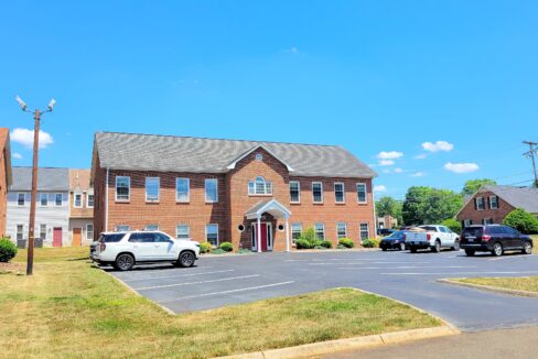 3775-B Vest Mill Rd Winston-Salem, NC 27103 (22)