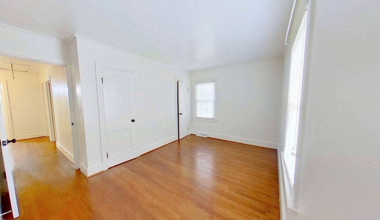 5549-Dogwood-Dr-Winston-Salem-NC-27105-7
