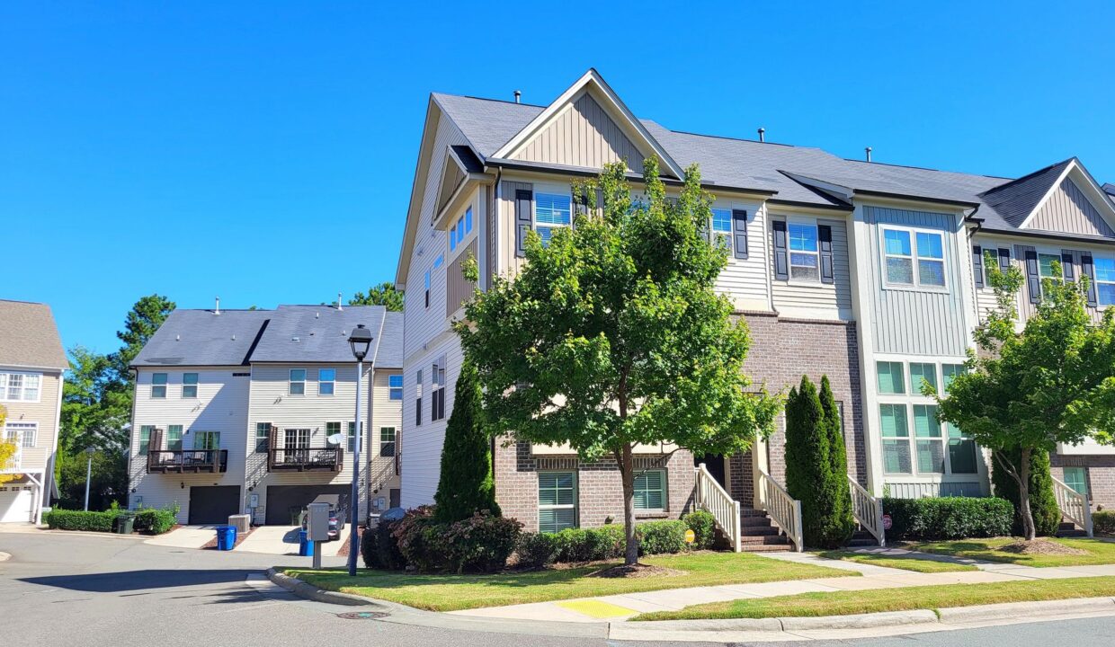 601-Mallory-Ln-19-Durham-NC-27713-15
