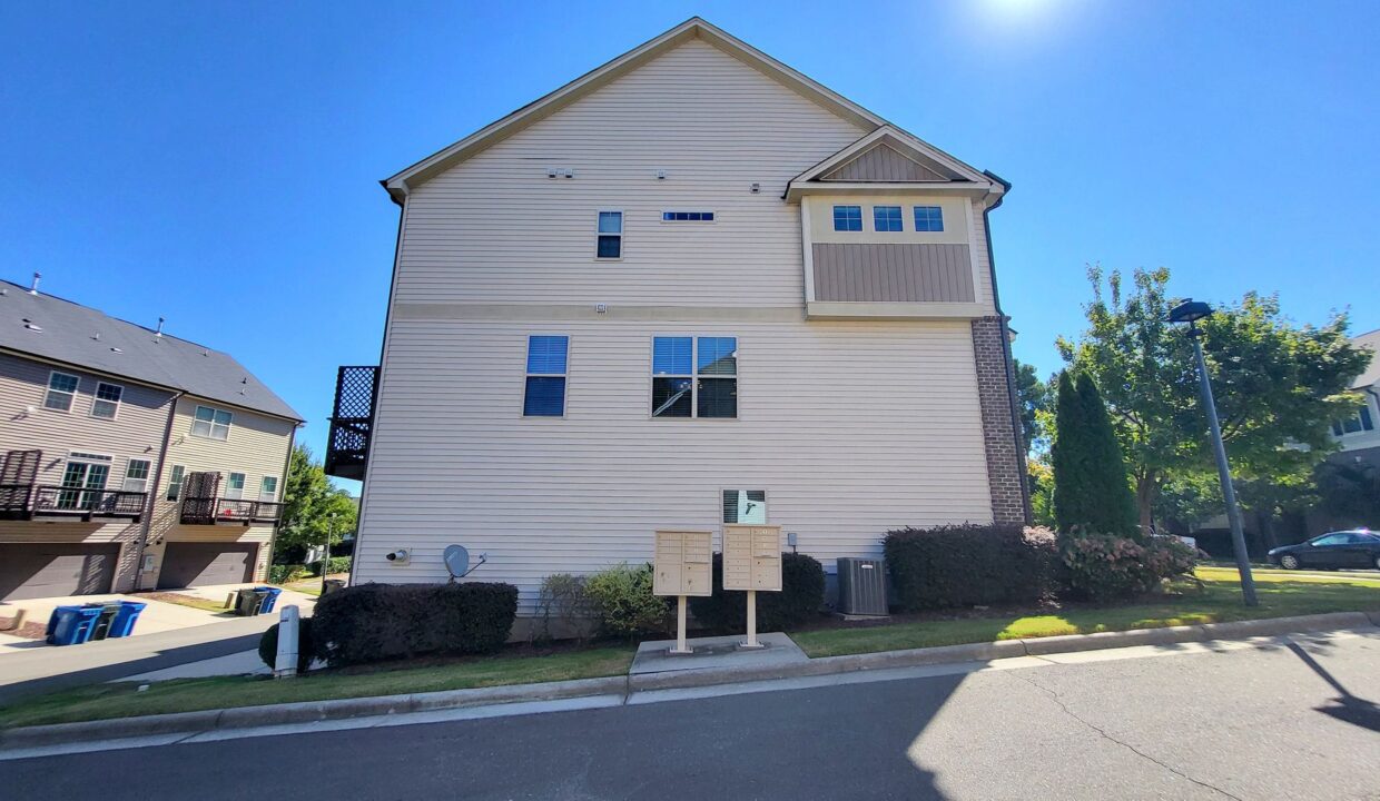 601-Mallory-Ln-19-Durham-NC-27713-18