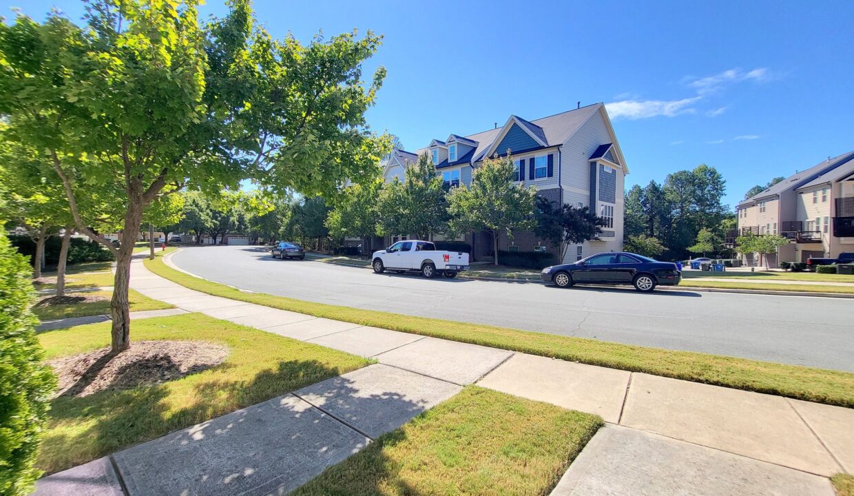 601-Mallory-Ln-19-Durham-NC-27713-4