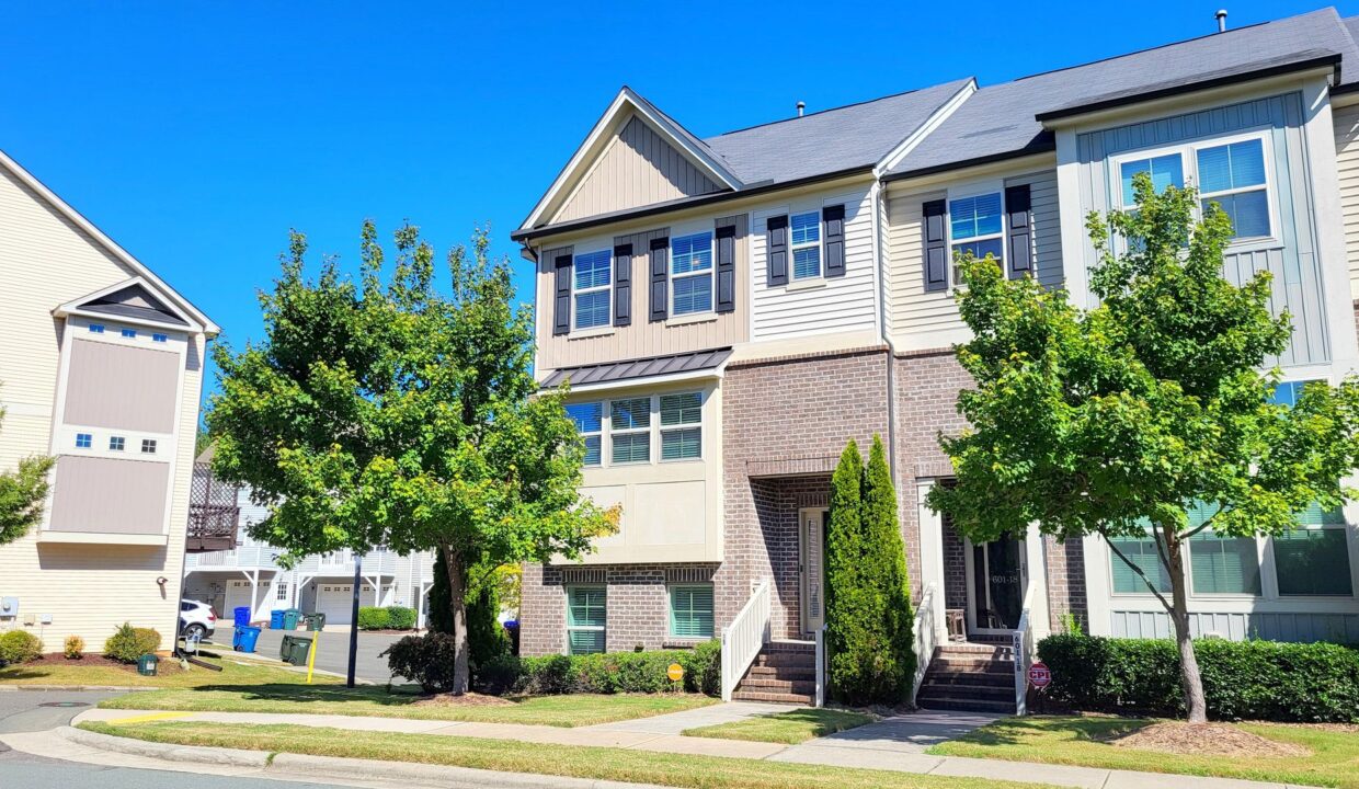 601-Mallory-Ln-19-Durham-NC-27713-6