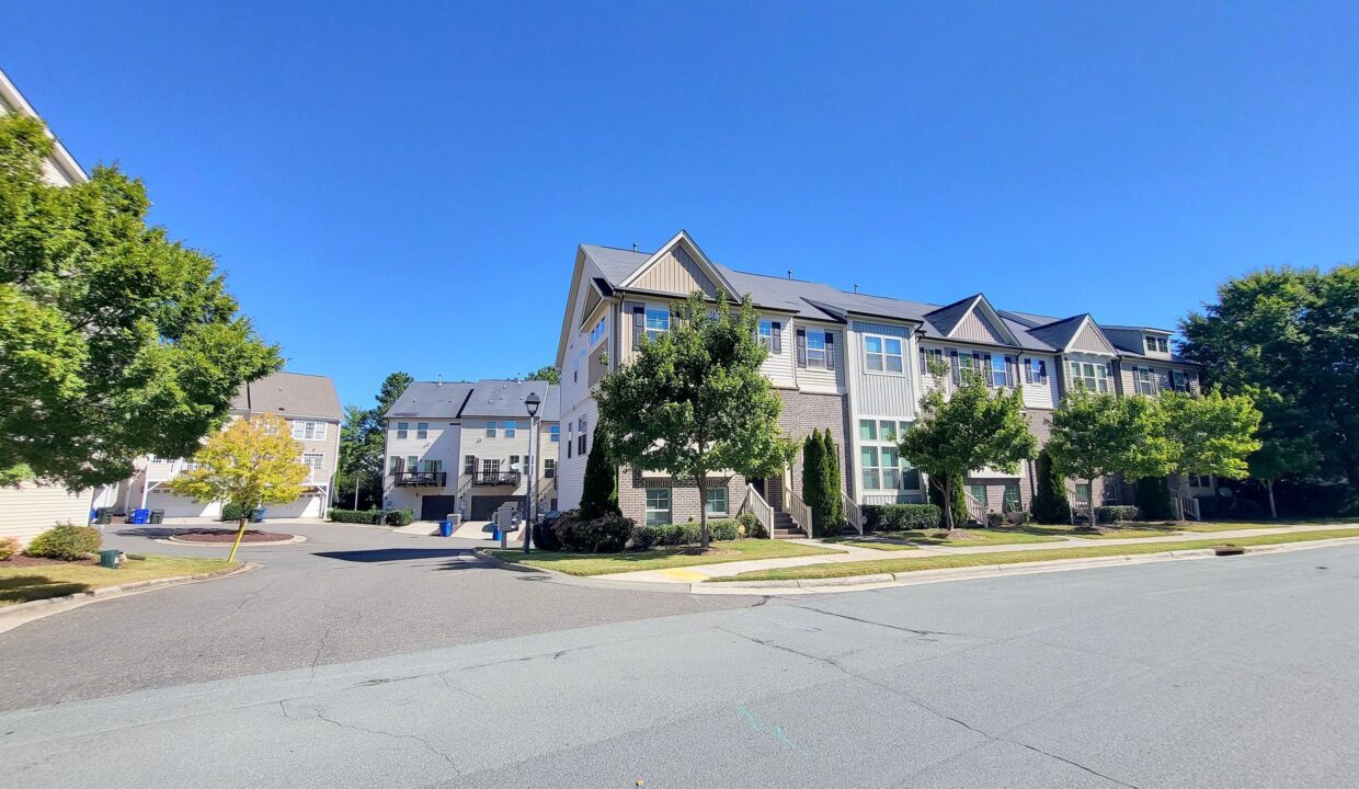 601-Mallory-Ln-19-Durham-NC-27713-8
