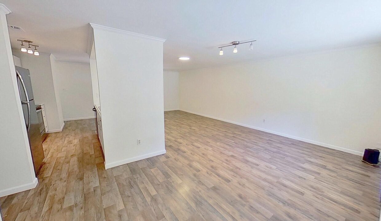 8250-Bald-Ridge-Dr-Charlotte-NC-28227-10