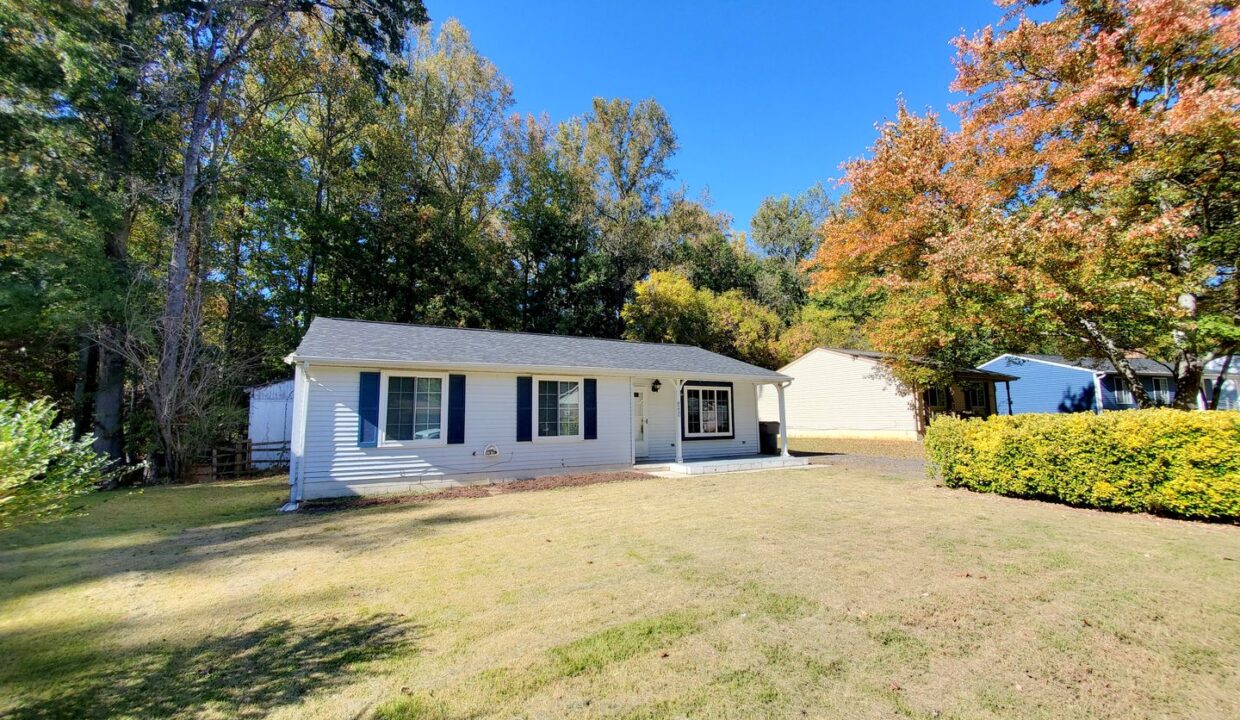 8250-Bald-Ridge-Dr-Charlotte-NC-28227-19