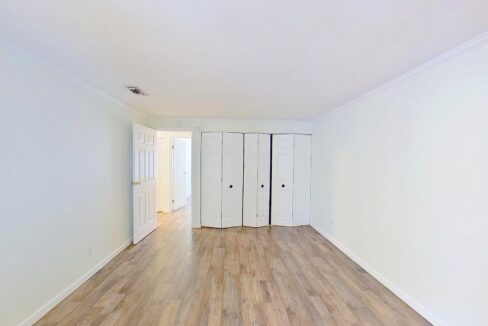 8250-Bald-Ridge-Dr-Charlotte-NC-28227-20