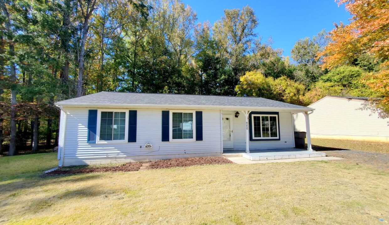 8250-Bald-Ridge-Dr-Charlotte-NC-28227-22
