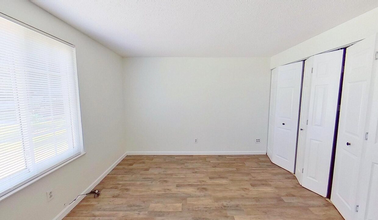 8250-Bald-Ridge-Dr-Charlotte-NC-28227-27