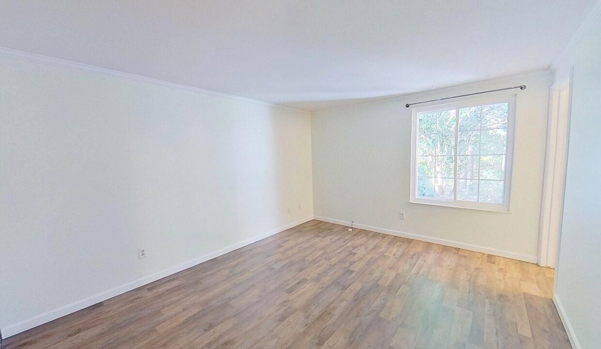 8250-Bald-Ridge-Dr-Charlotte-NC-28227-29