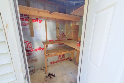 8250-Bald-Ridge-Dr-Charlotte-NC-28227-34