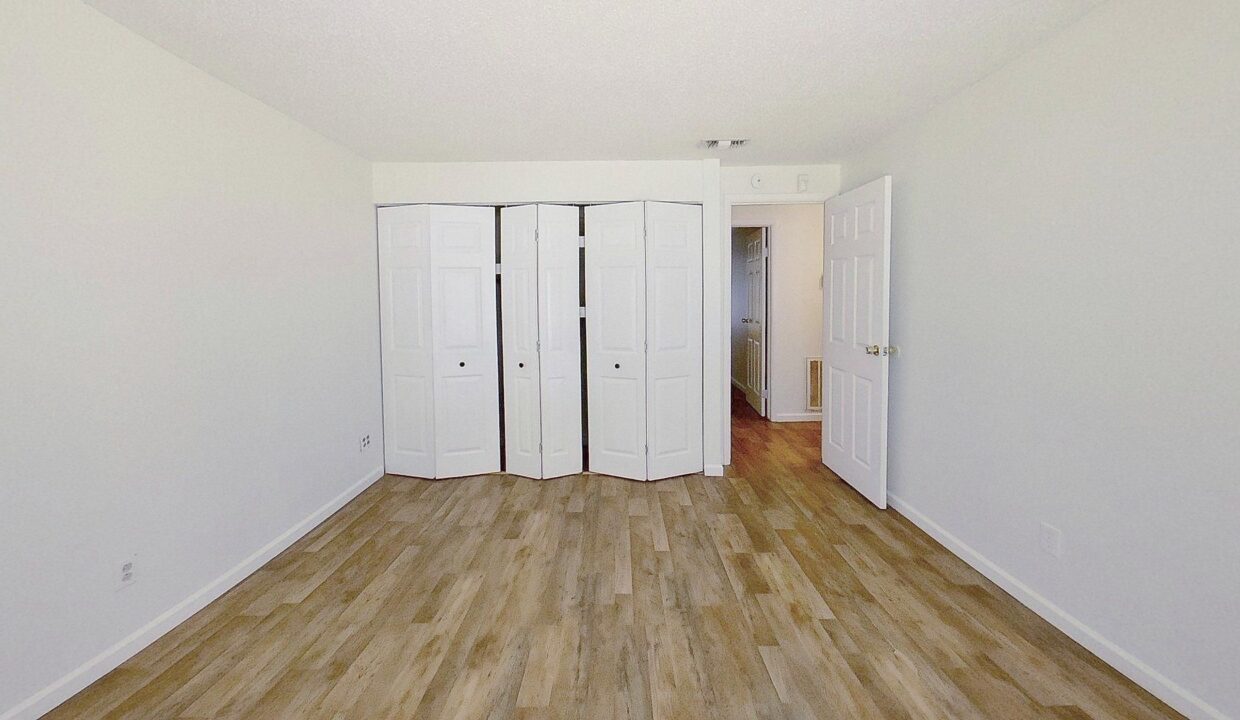 8250-Bald-Ridge-Dr-Charlotte-NC-28227-36