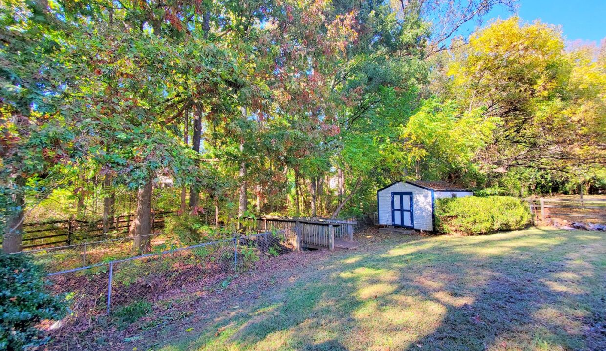 8250-Bald-Ridge-Dr-Charlotte-NC-28227-4