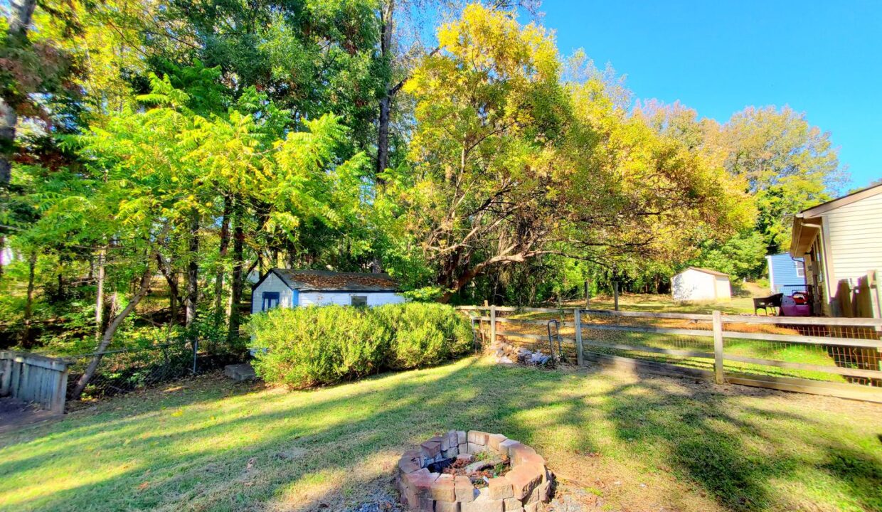 8250-Bald-Ridge-Dr-Charlotte-NC-28227-9